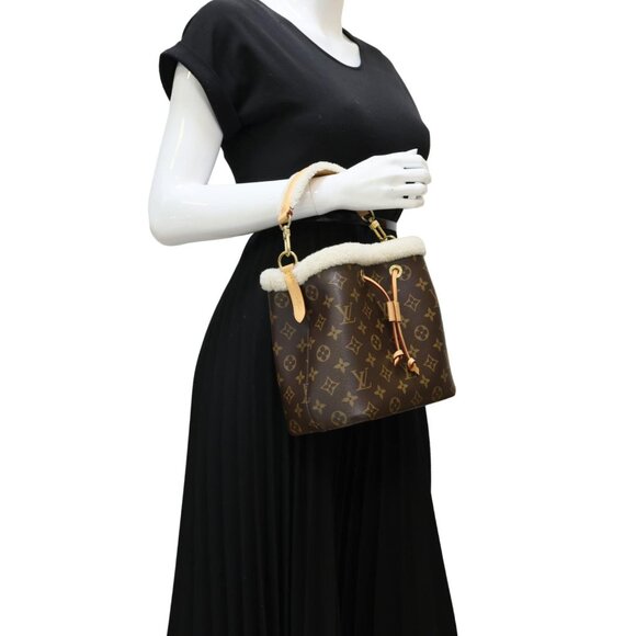 Louis Vuitton Neonoe BB Monogram Shearling Trimmed Bucket Bag Brown - Picture 2 of 9